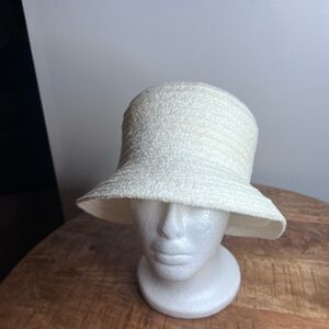 betmar Cream Textured Bucket Hat